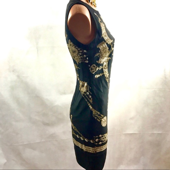 Dress - Picture 4 of 6